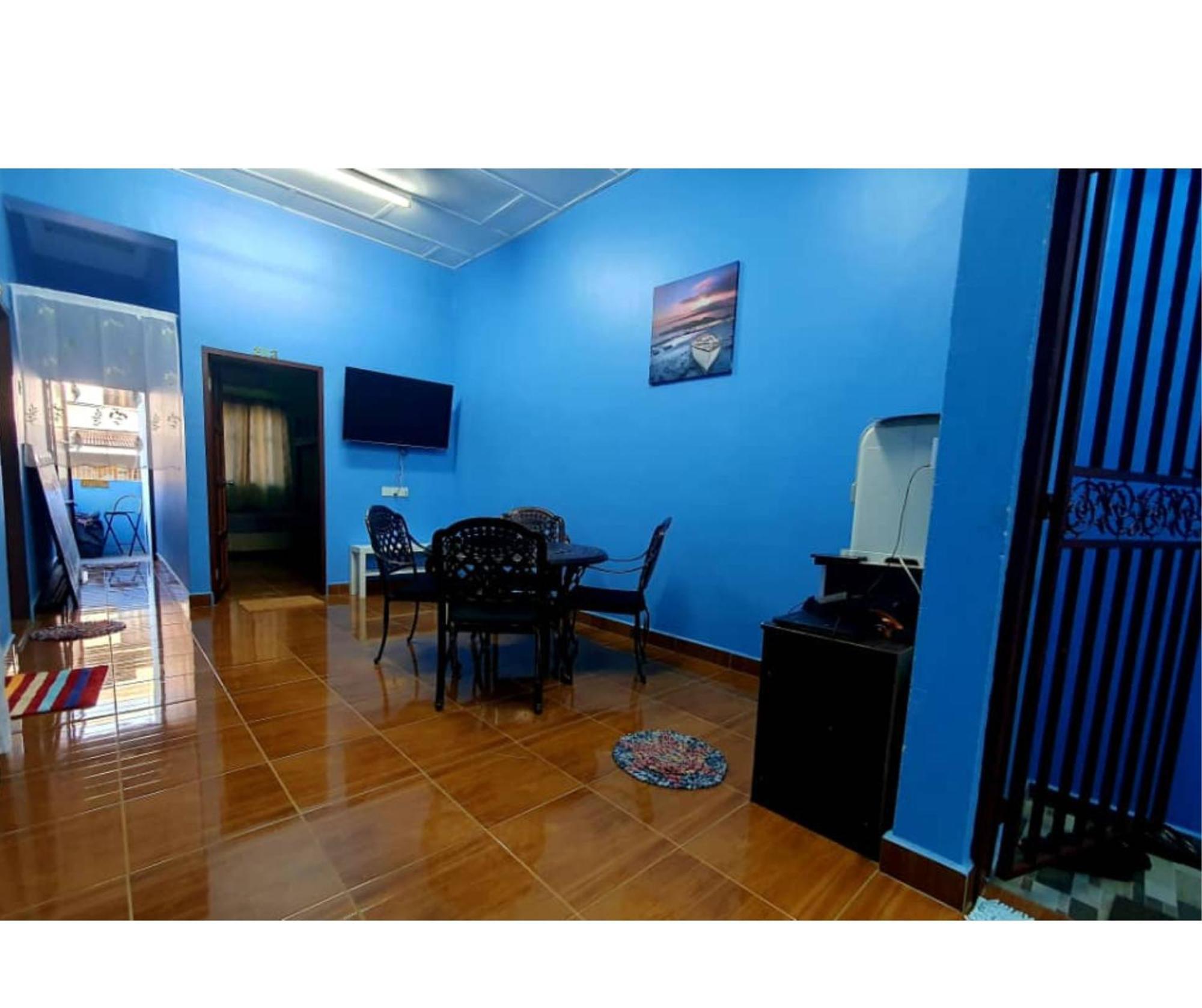 Shoplot Hostel Pangkor Кампонг-Пасир-Богак Экстерьер фото