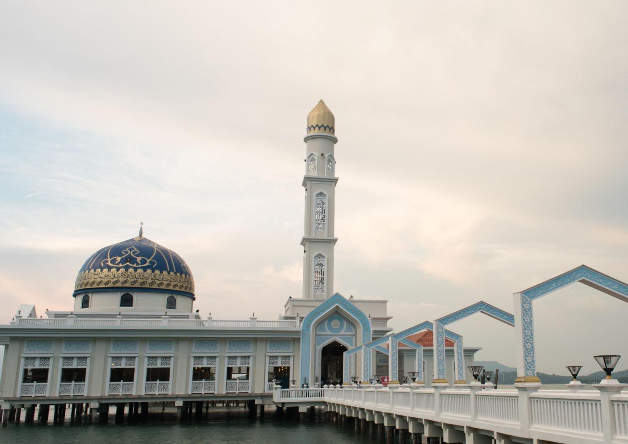 Shoplot Hostel Pangkor Кампонг-Пасир-Богак Экстерьер фото