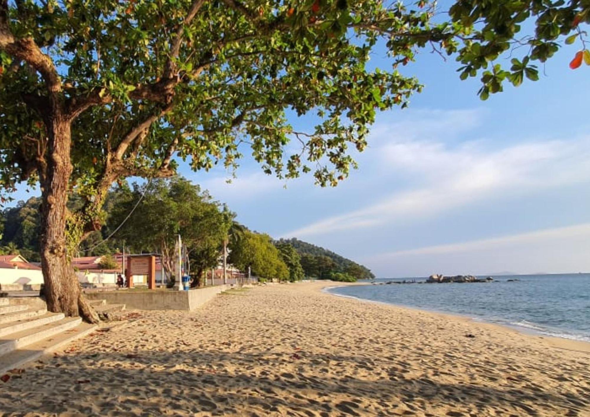 Shoplot Hostel Pangkor Кампонг-Пасир-Богак Экстерьер фото